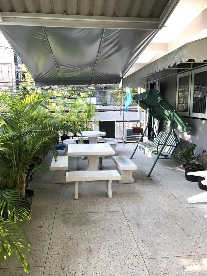 Add Home Hostel Vipavadee 42 Bangkok Exteriör bild