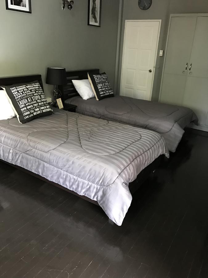Add Home Hostel Vipavadee 42 Bangkok Exteriör bild