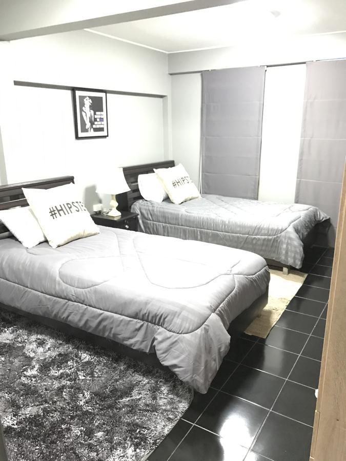 Add Home Hostel Vipavadee 42 Bangkok Exteriör bild